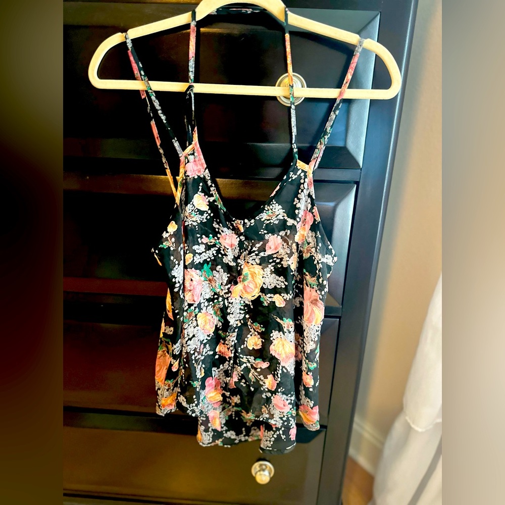 Floral tank